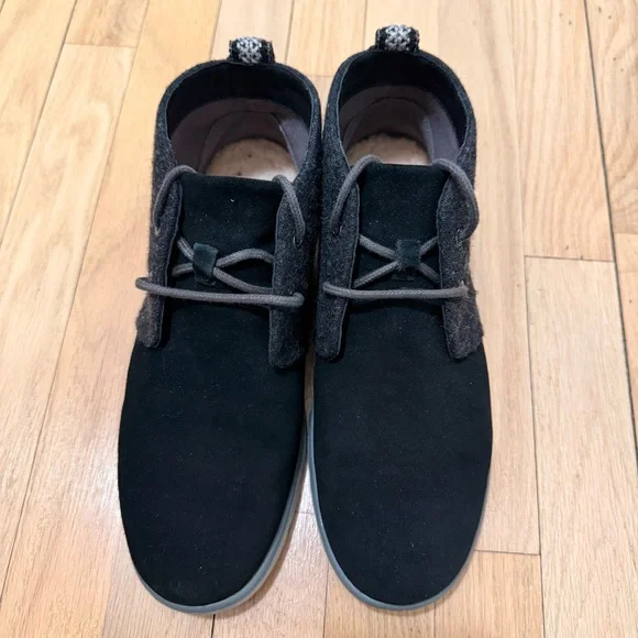 UGG Freamon Wool and Suede Men’s Chukka Boots Size 8.5 - Picture 2 of 7